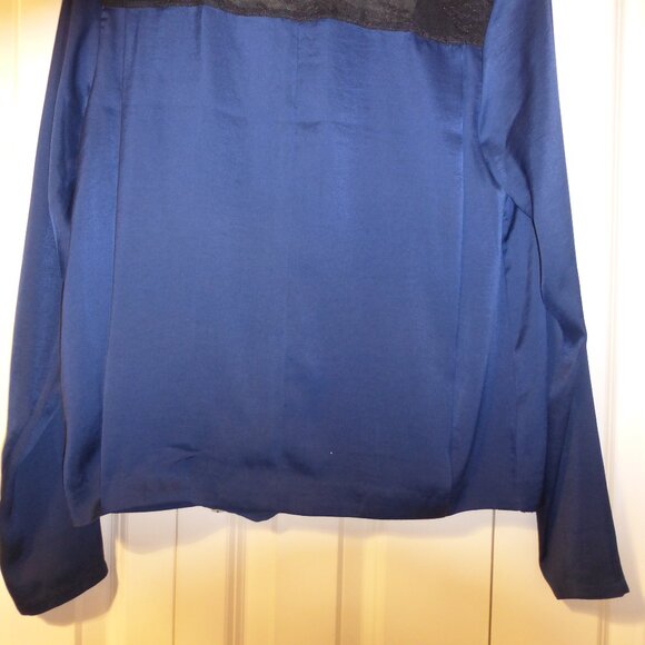 GUESS dark blue v-neck low cut blouse with lace accents - Picture 11 of 12